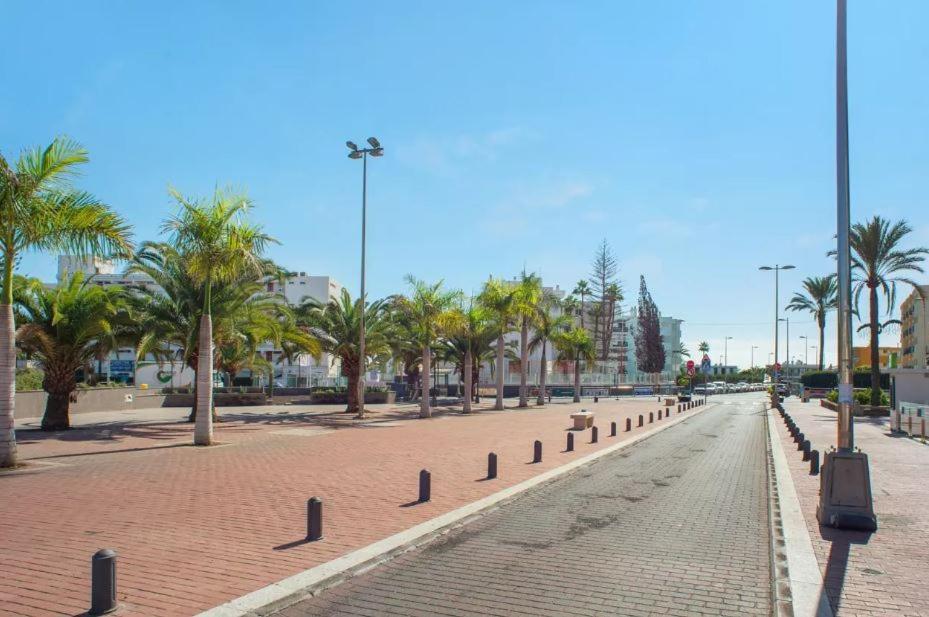 Moderno Apartamento Cerca De La Playa 18 Appartement San Bartolomé Buitenkant foto
